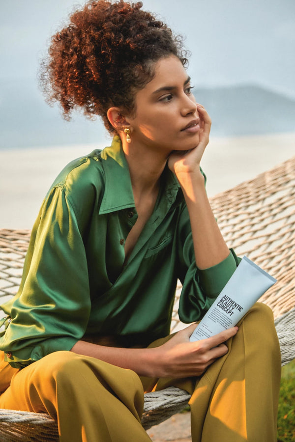 Authentic Beauty Concept Hydrate Curl Enhancer 250ml